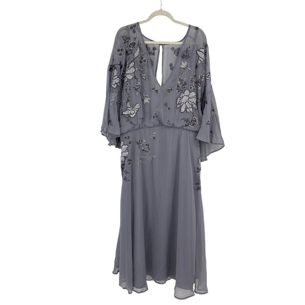 ASOS Curve blouson embroidered midi dress with cape back Size 24 Lavender Fairy.